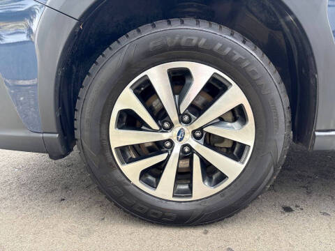 2023 Subaru Outback Premium
