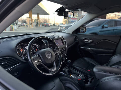 2019 Jeep Cherokee Latitude Plus