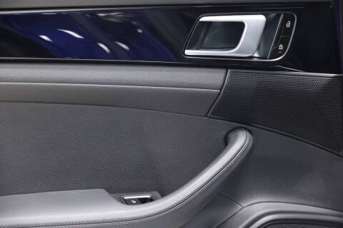 2020 Porsche Panamera