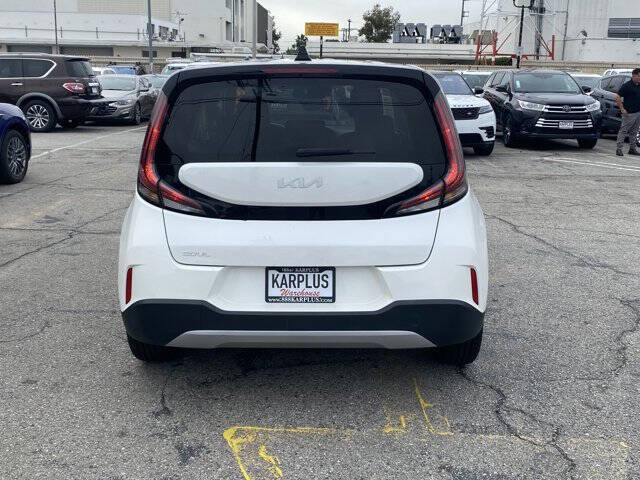 2023 Kia Soul LX
