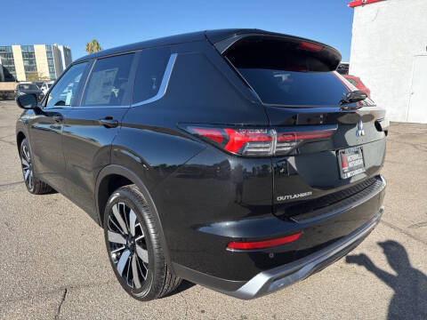 2025 Mitsubishi Outlander SE