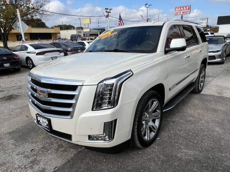 2015 Cadillac Escalade Luxury