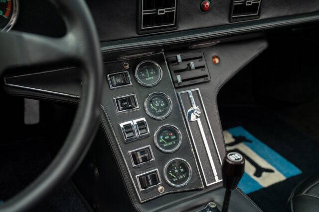 1974 De Tomaso Pantera 30