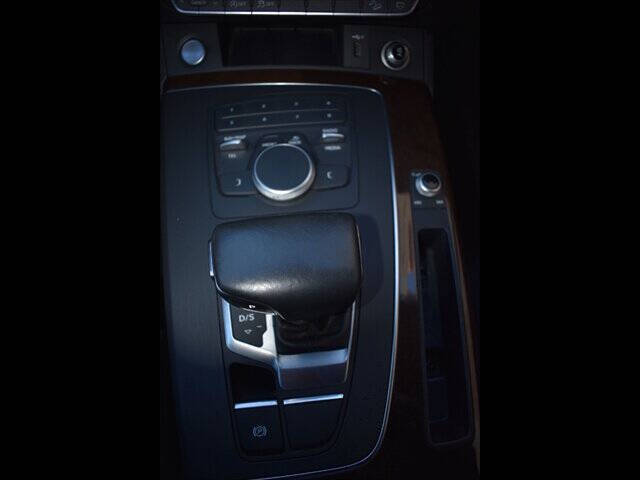 2019 Audi Q5 quattro Premium 45 TFSI