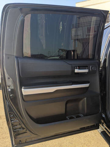 2019 Toyota Tundra SR5