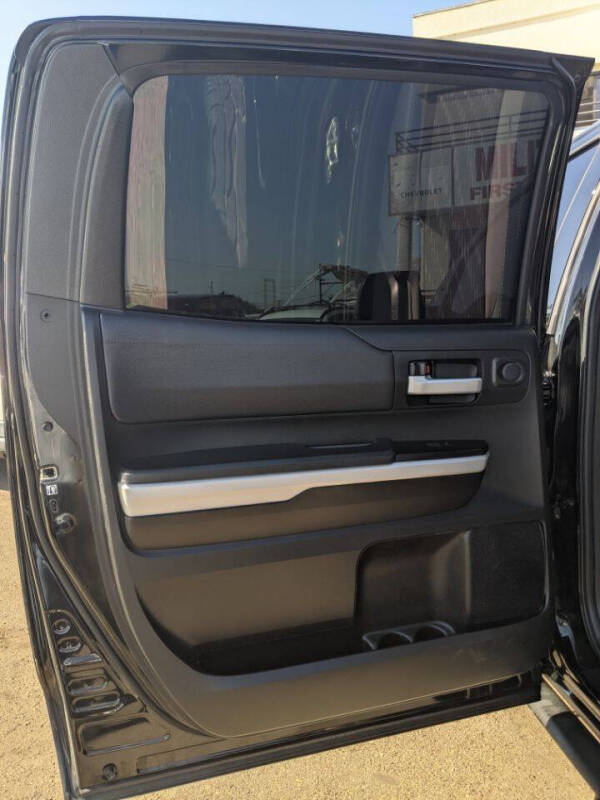 2019 Toyota Tundra SR5