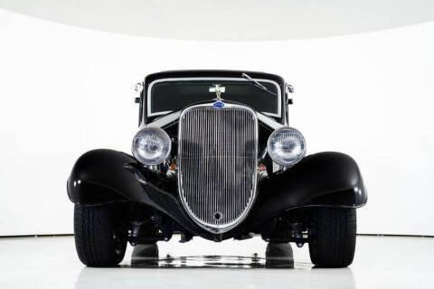 1933 Ford Super Deluxe