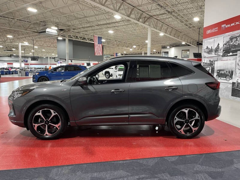 2023 Ford Escape ST-Line Select