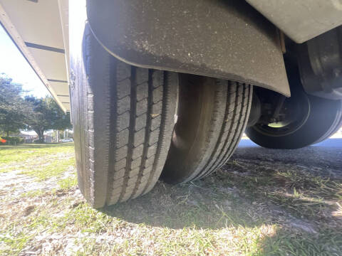 2020 Holiday Rambler Invicta