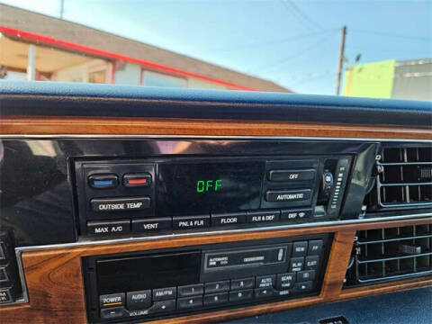 1994 Lincoln Continental Executive