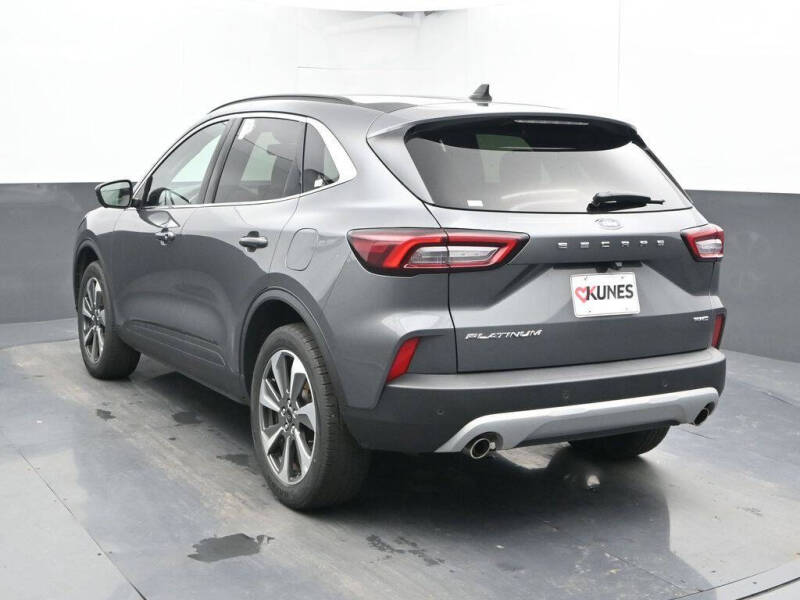 2024 Ford Escape Platinum