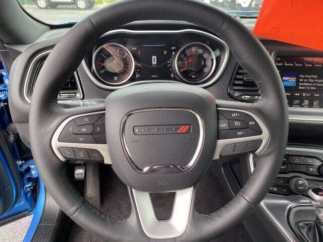 2016 Dodge Challenger R/T Plus