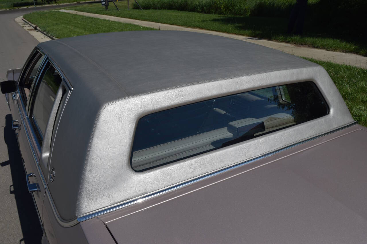 1991 Cadillac Brougham 102