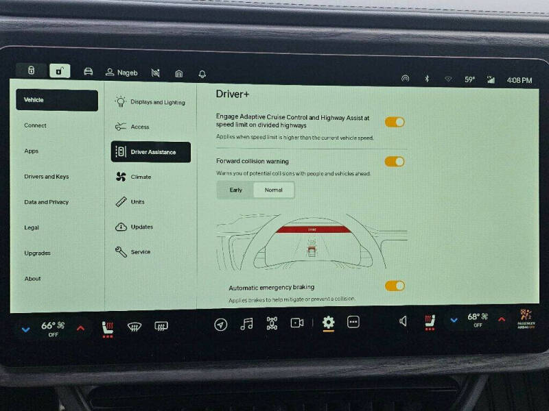 2023 Rivian R1S Adventure