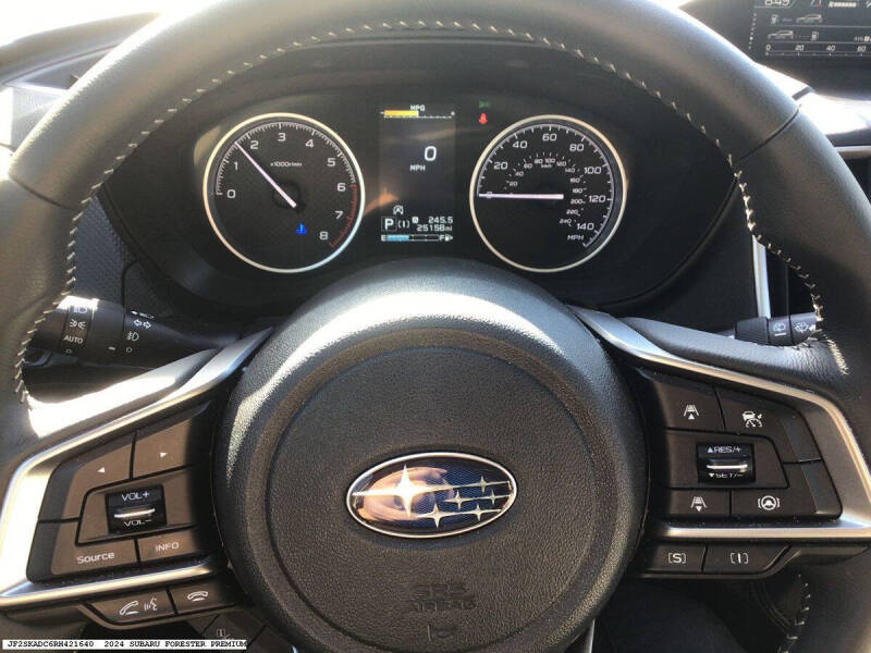 2024 Subaru Forester Premium