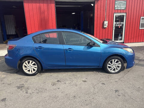 2012 Mazda MAZDA3 i Touring