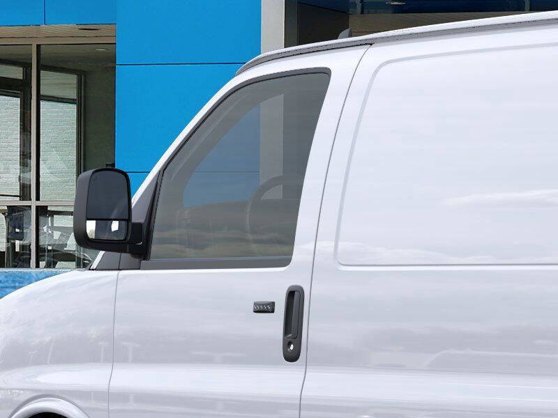 2025 GMC Savana 2500