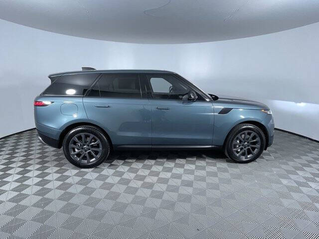 2023 Land Rover Range Rover Sport P360 SE