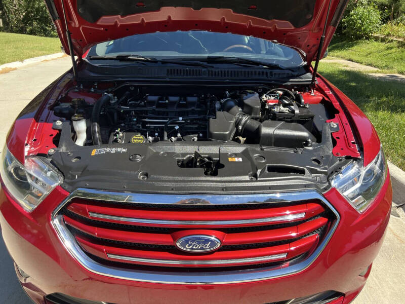 2018 Ford Taurus Limited