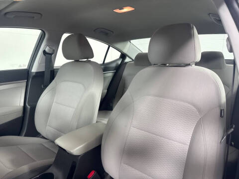 2020 Hyundai Elantra