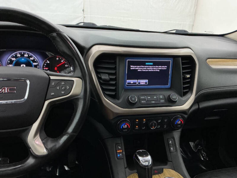 2018 GMC Acadia Denali