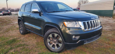 2011 Jeep Grand Cherokee for sale at Sinclair Auto Inc. in Pendleton IN
