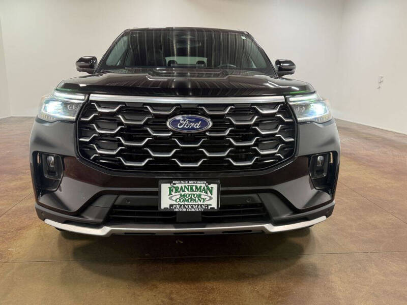 2025 Ford Explorer Platinum