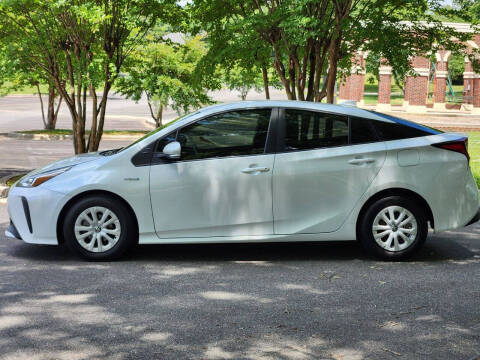 2022 Toyota Prius LE