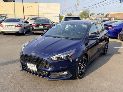 2017 Ford Focus ST