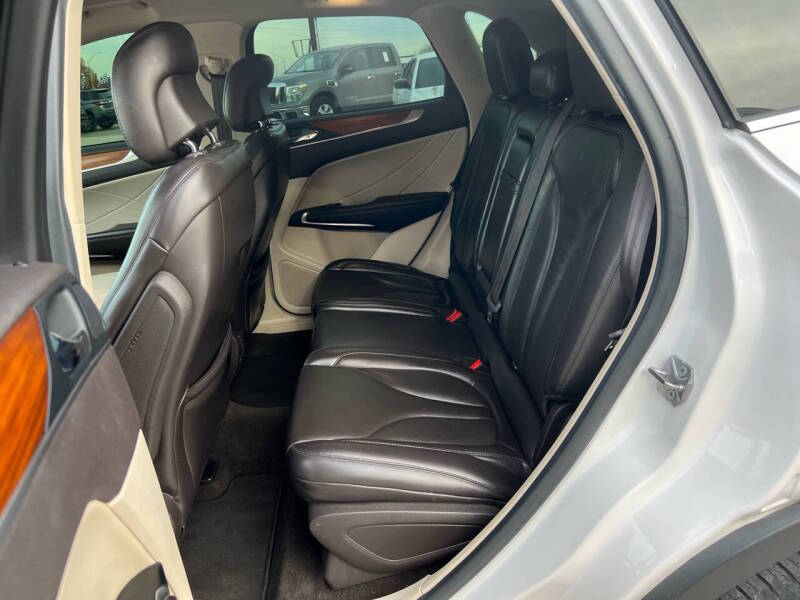 2019 Lincoln MKC Select