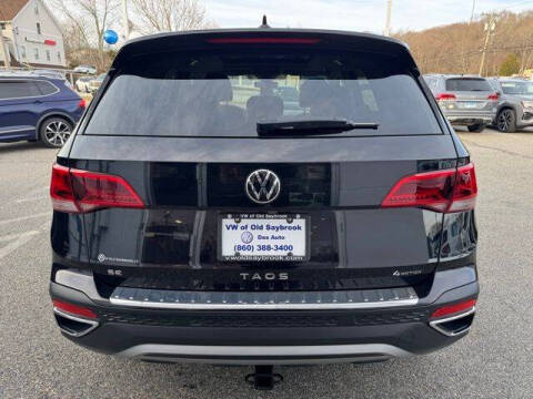 2024 Volkswagen Taos SE 4Motion