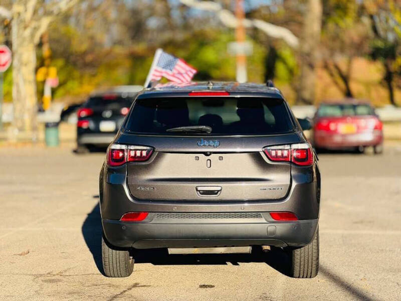 2018 Jeep Compass Sport