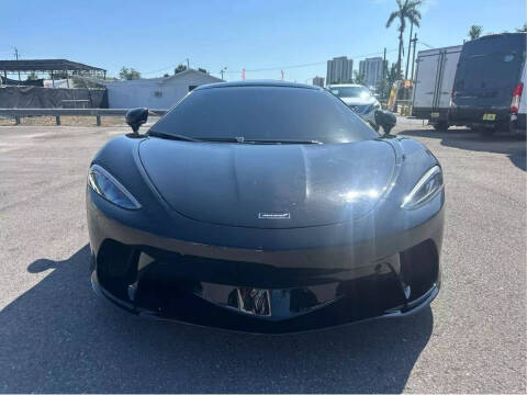 2023 McLaren GT
