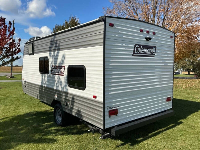 2023 Coleman 17B