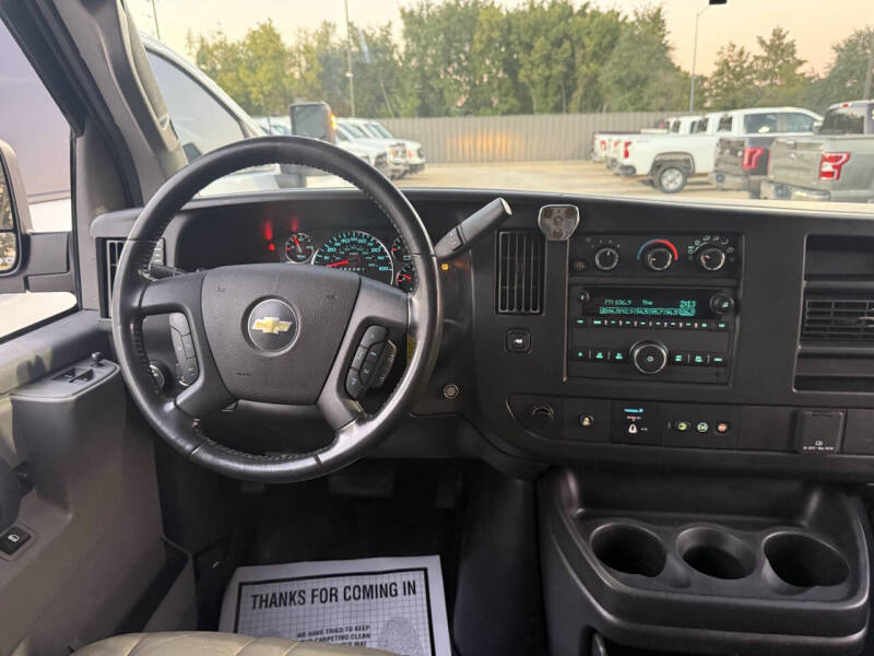 2023 Chevrolet Express LS 3500