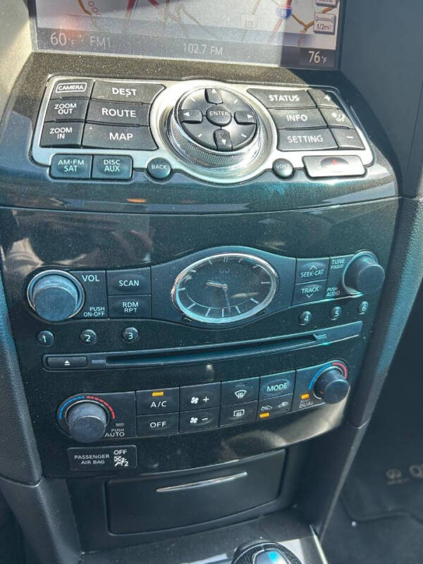 2016 Infiniti QX70
