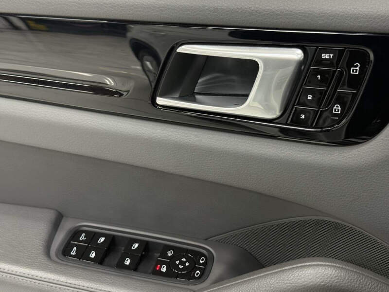 2020 Porsche Cayenne