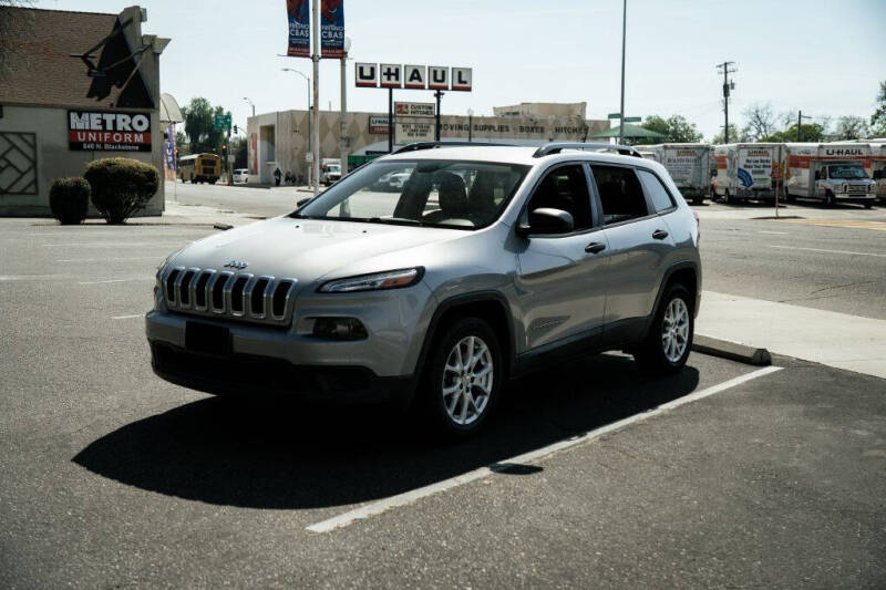 2017 Jeep Cherokee Sport