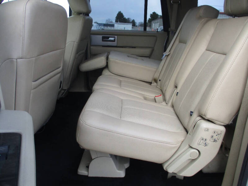 2017 Ford Expedition Limited - Photo 49