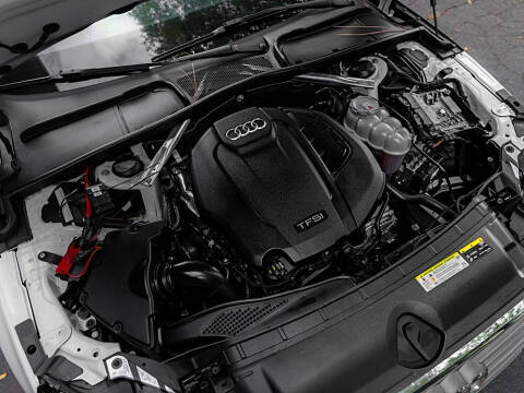 2018 Audi A4 2.0T quattro Prestige