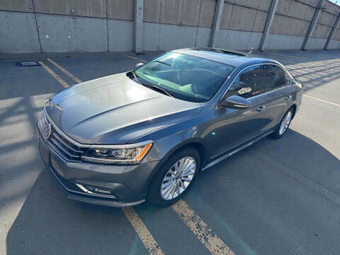 2016 Volkswagen Passat 1.8T SE