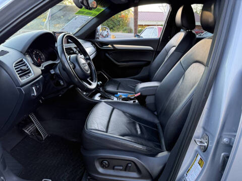 2015 Audi Q3 2.0T quattro Prestige