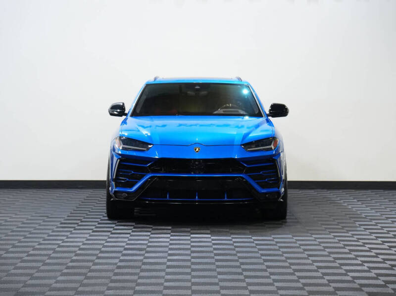 2019 Lamborghini Urus