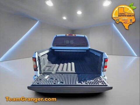 2024 Nissan Frontier SL