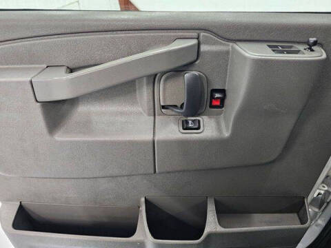 2018 GMC Savana 2500