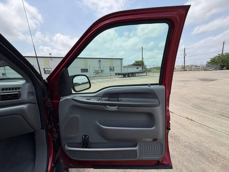 2002 Ford Excursion XLT