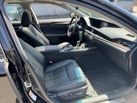2016 Lexus ES 350