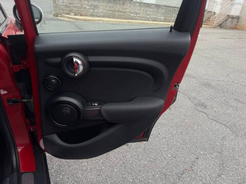2016 MINI Hardtop 4 Door Cooper