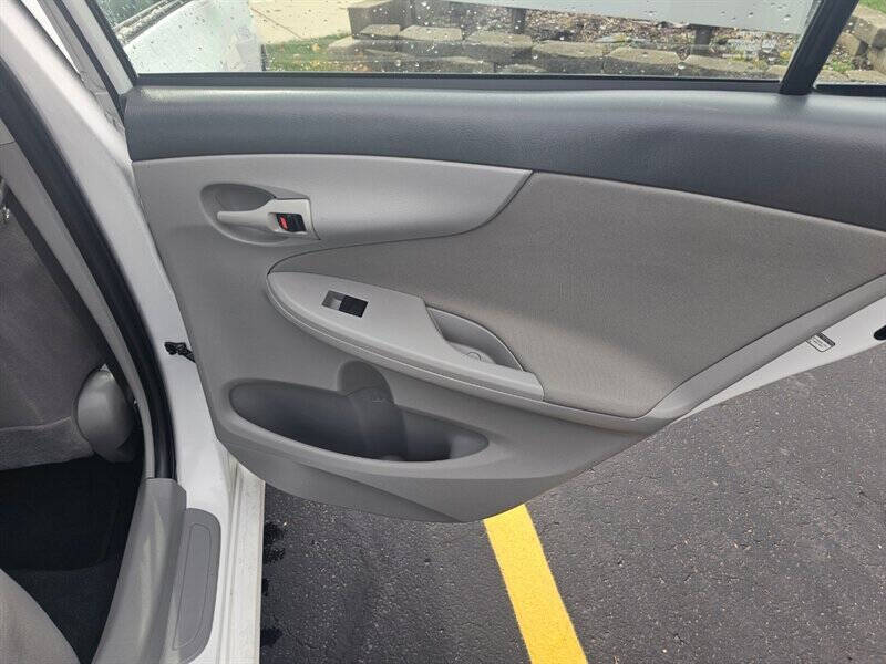 2009 Toyota Corolla LE