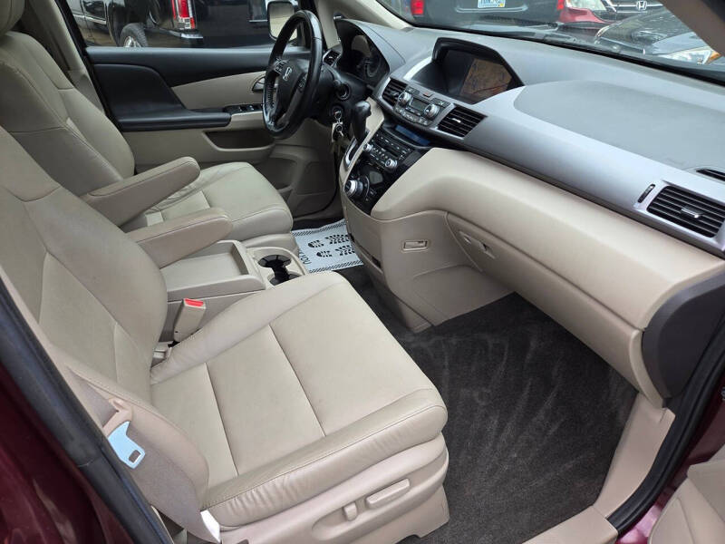 2013 Honda Odyssey EX-L w/DVD